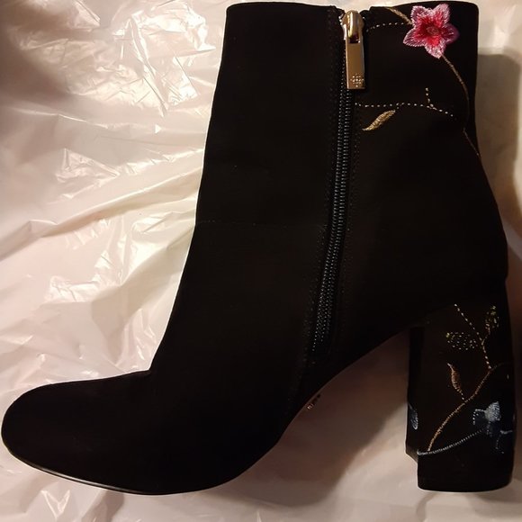 Nanette Lepore Black Ankle Boots with Pink and Red Embroidery - Picture 5 of 9